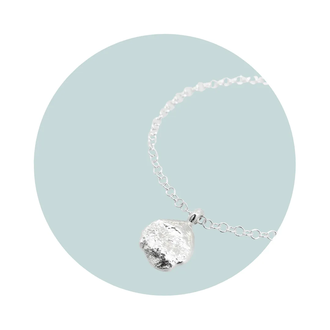Flow Charm #8