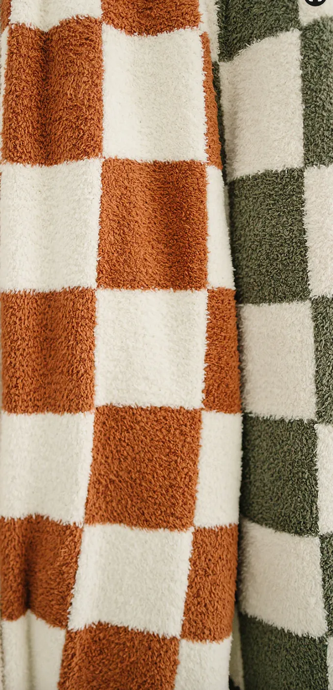 Mebie Baby - Plush Children's Blanket in Rust Checkers 45"x60"