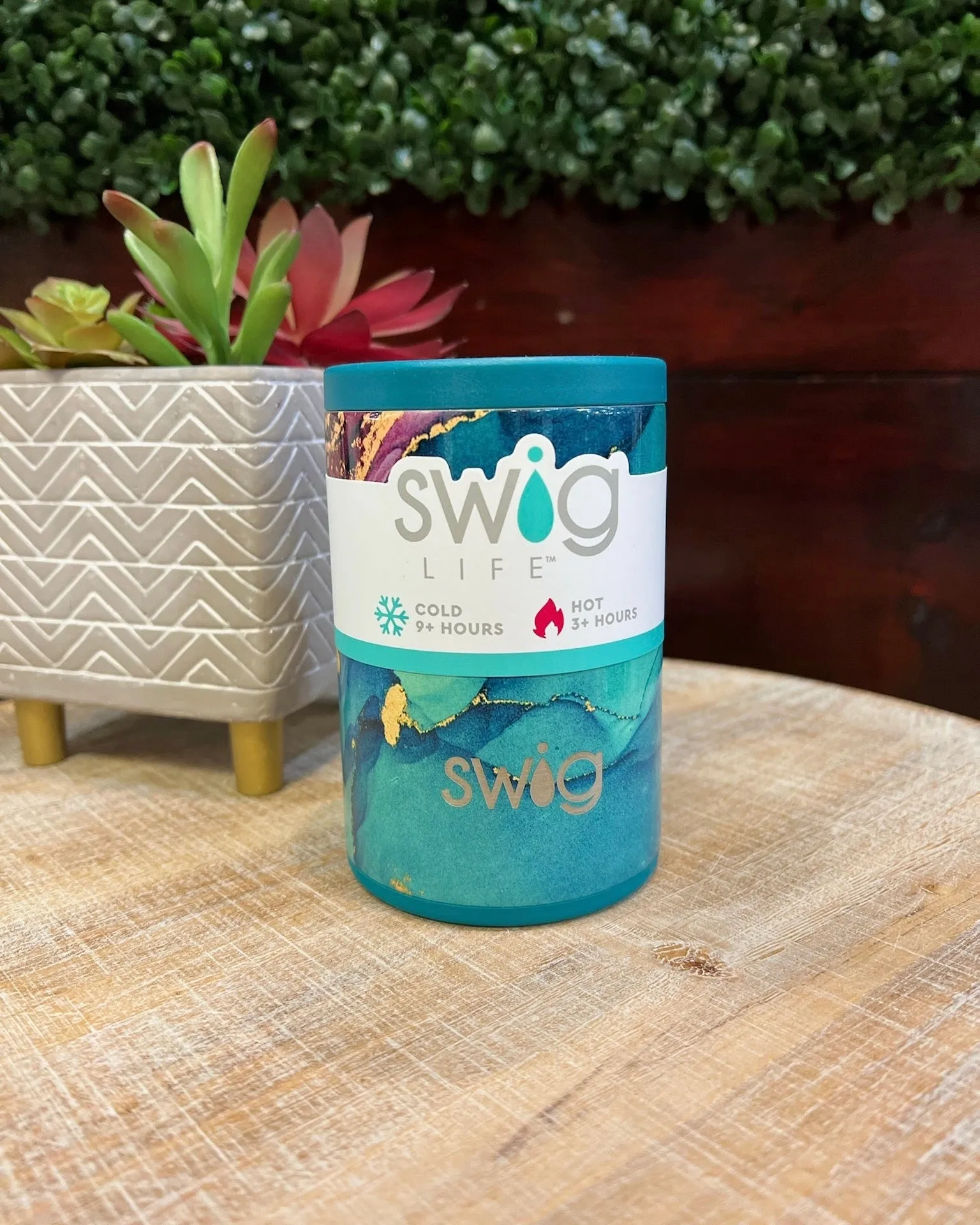 Swig Gemstone Can Cooler FINAL SALE